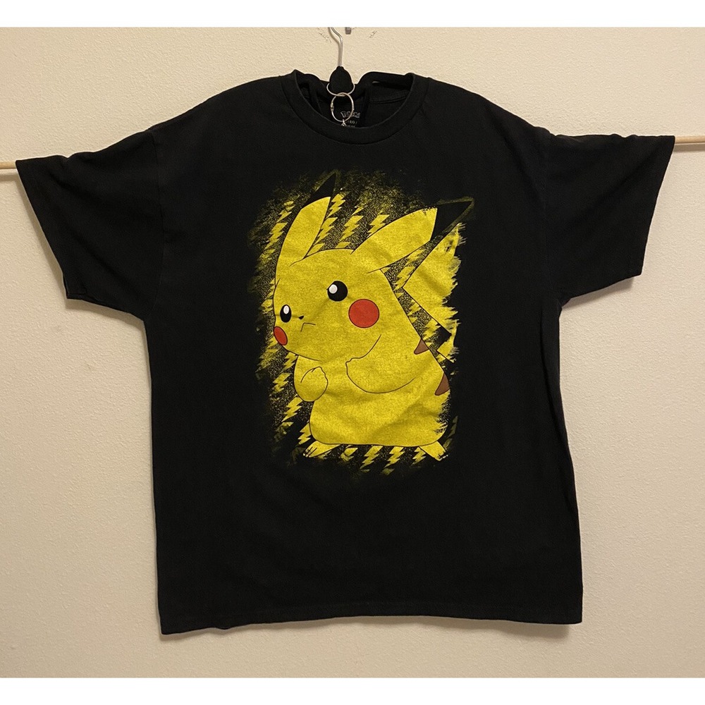 Pokemon Black Graphic Pikachu Men t shirt Size XL  Re-Print 2019 Pre-Owned